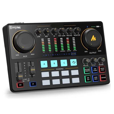 Mezcladora Interfaz De Audio Podcast Stream Negro