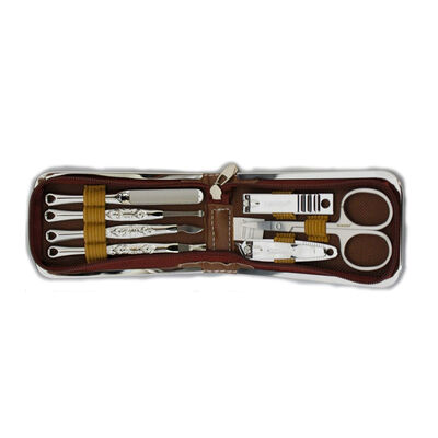 Estuche de Manicure Cuero 7 Piezas Mikado