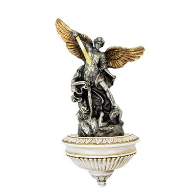 Pileta de pared para agua bendita con imagen de la Virgen de Guadalupe Sanborns