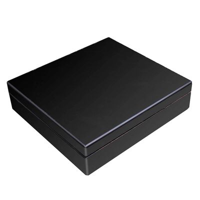 HUMIDOR SMALL EN COLOR NEGRO MATE